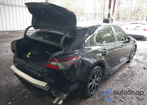 2022 Toyota Camry Se из США, поврежденный, VIN 4T1G11AK1NU678429